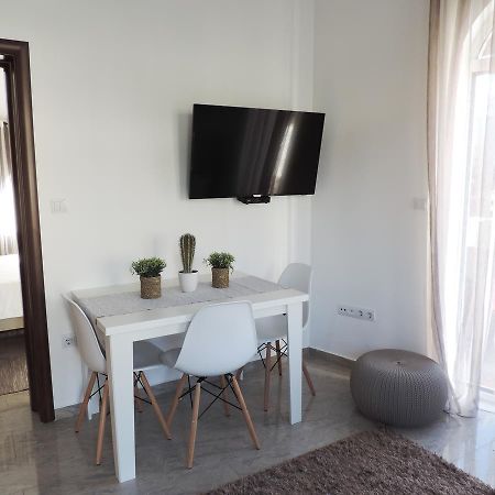 Tropicoco Apartments Tivat Exterior foto