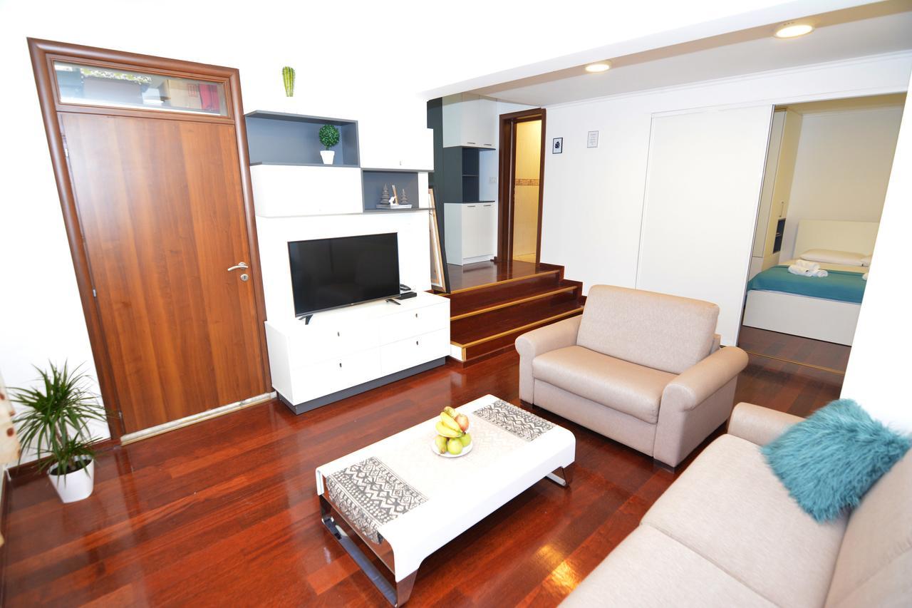 Tropicoco Apartments Tivat Exterior foto