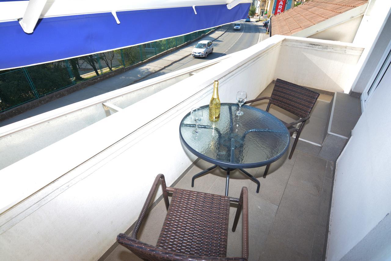 Tropicoco Apartments Tivat Exterior foto